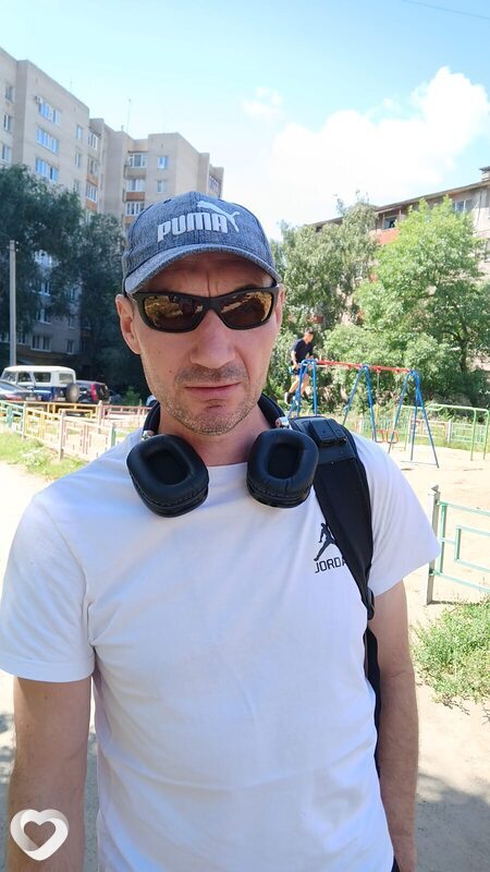 Серёга, 43, Новотроицке — анкета №1450627