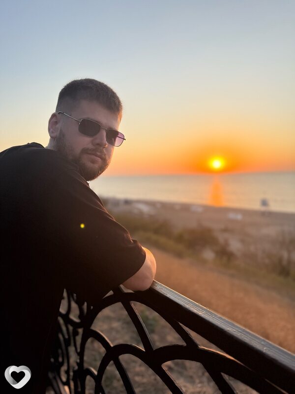 Максим, 29, Геленджике — анкета №1451360