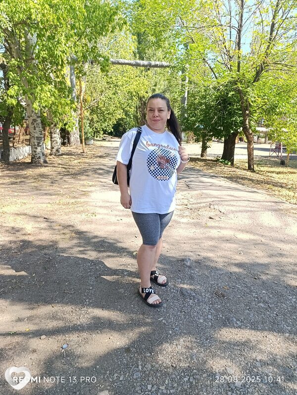 Kristinka, 35, Стаханове — анкета №1451666