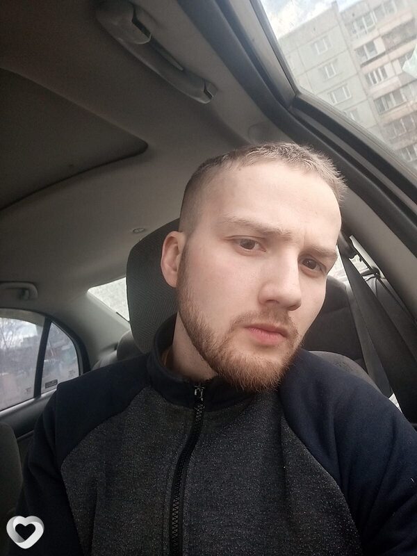Артем, 27, Москве — анкета №1451619