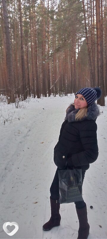 Наташа, 43, Зеленогорск (Красноярский Край) — анкета №1452240