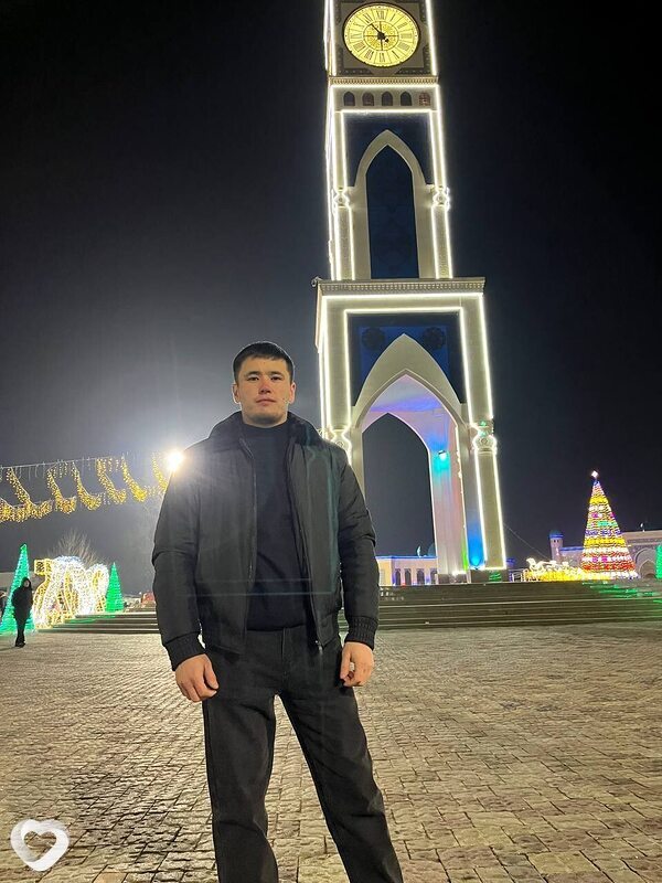 Алим, 32, Москве — анкета №1453149