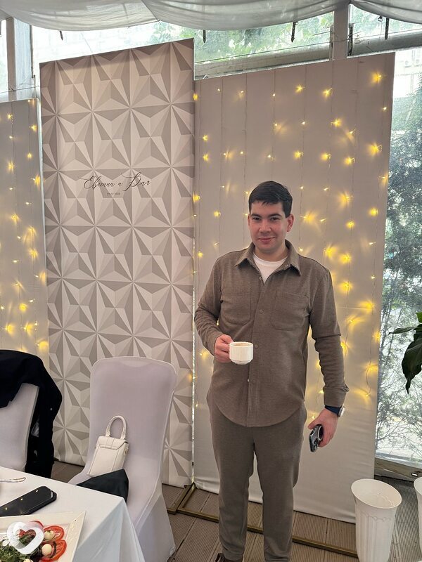 Тед, 26, Москве — анкета №1453271