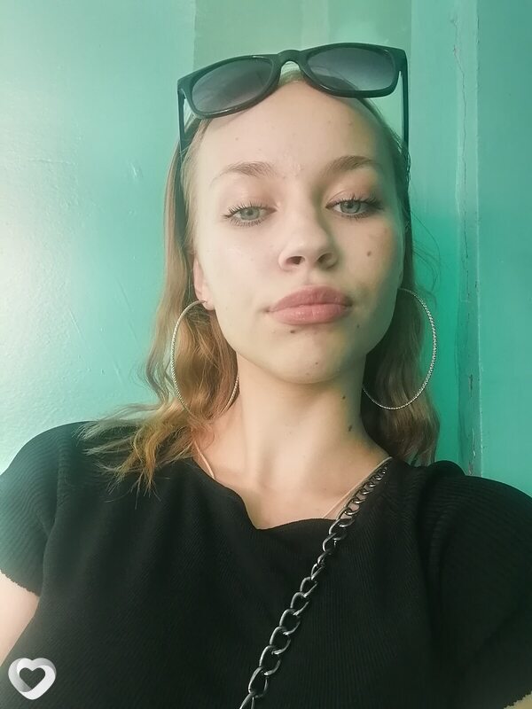 Виктория, 20, Екатеринбурге — анкета №1453776