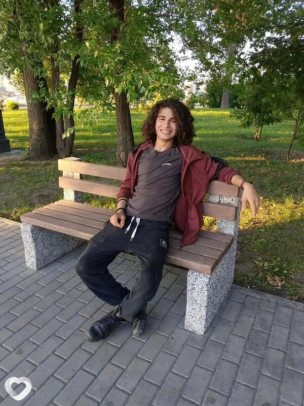 Самвел, 20, Барнауле — анкета №1454010