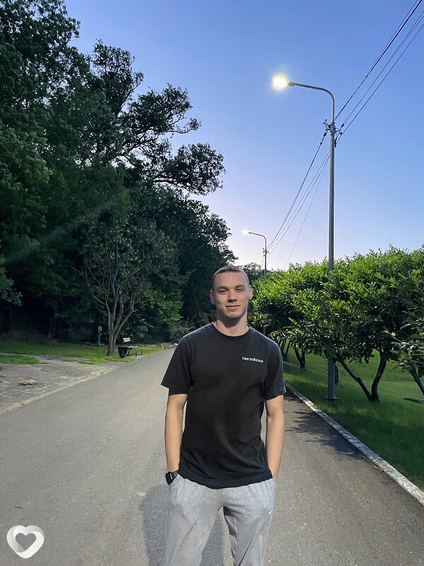 Максим, 24, Туапсе — анкета №1454534