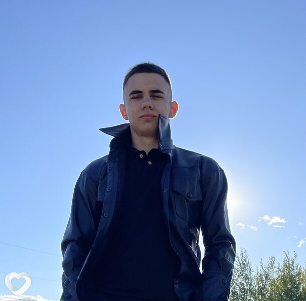 Кирилл, 21, Тюмени — анкета №1454622