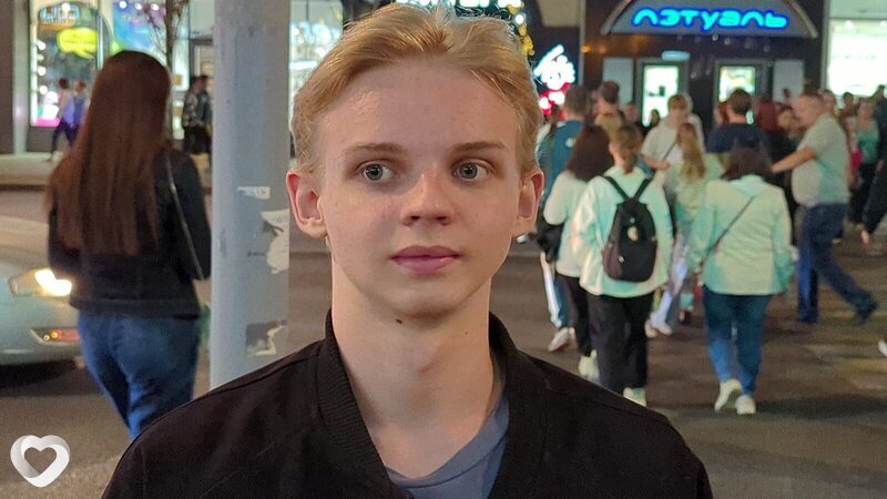 Артем, 22, Воронеже — анкета №1454854