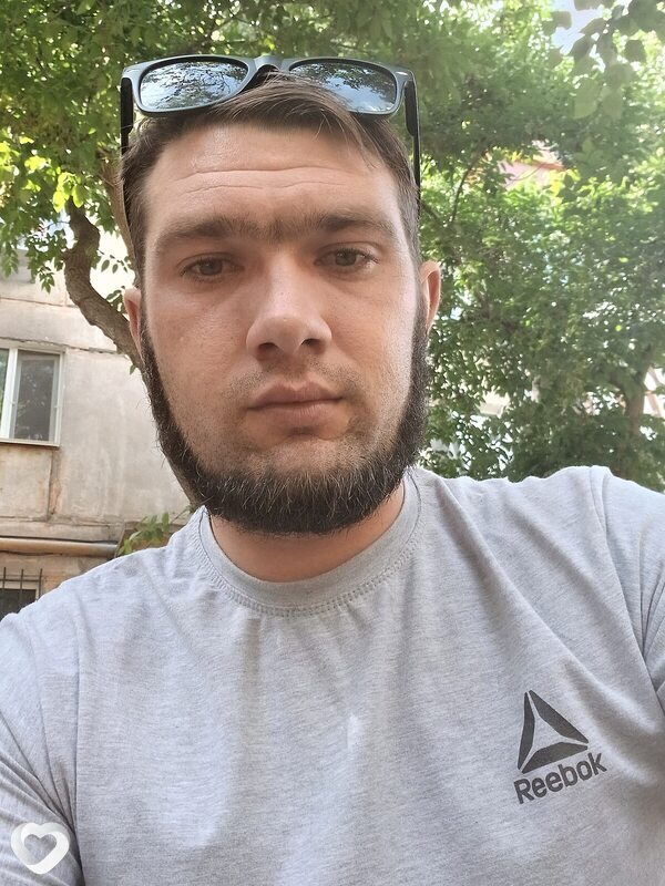 Максим, Житикара