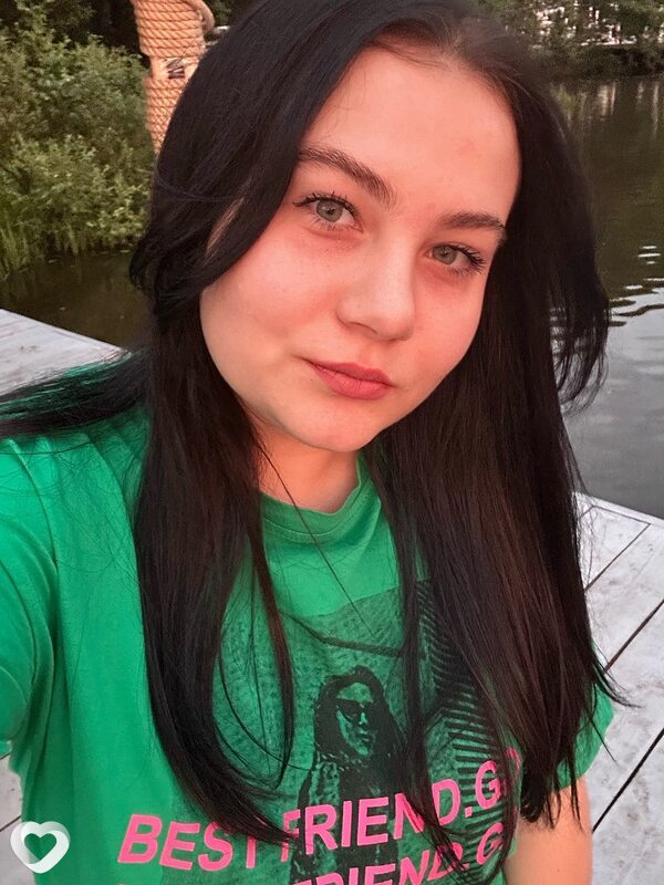 Виктория, 22, Волгограде — анкета №1455639