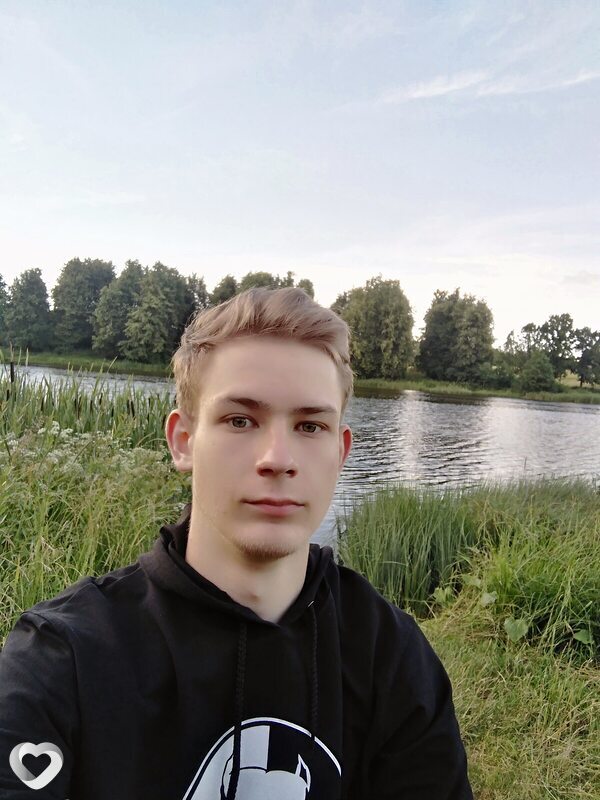 Евгений, 20, Дзержинске — анкета №1456670
