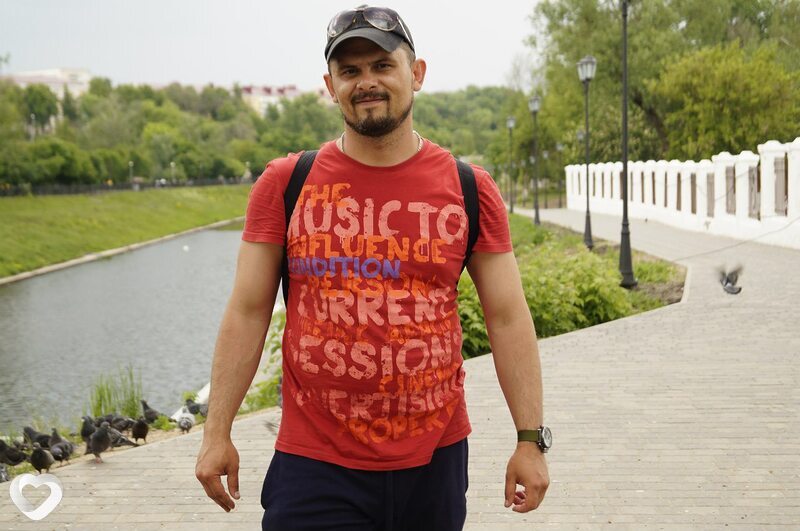 Вован, 44, Снежном — анкета №1457095