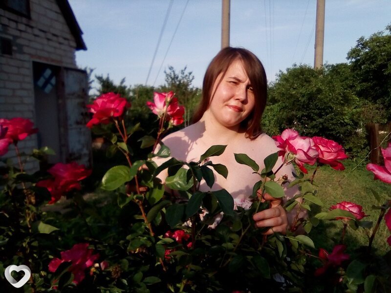 Вика, 22, Киеве — анкета №1457567