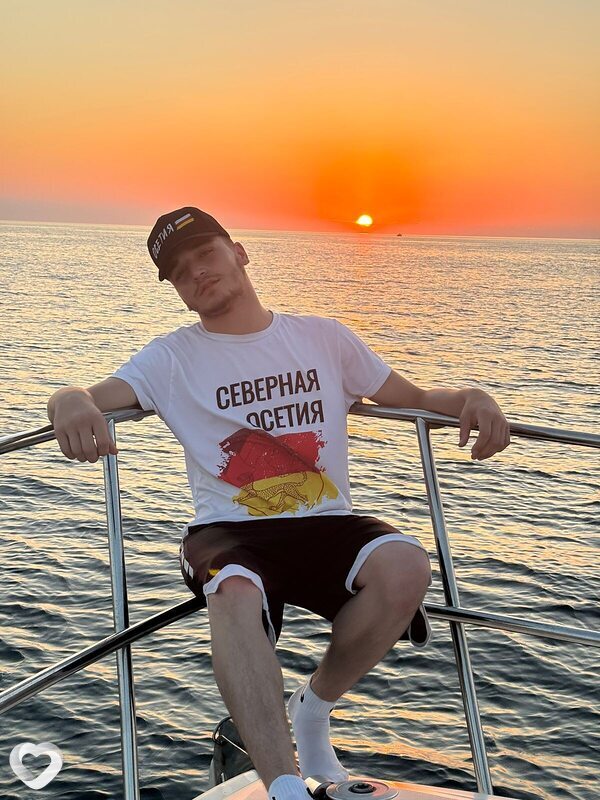 Алан, 23, Сочи — анкета №1458139