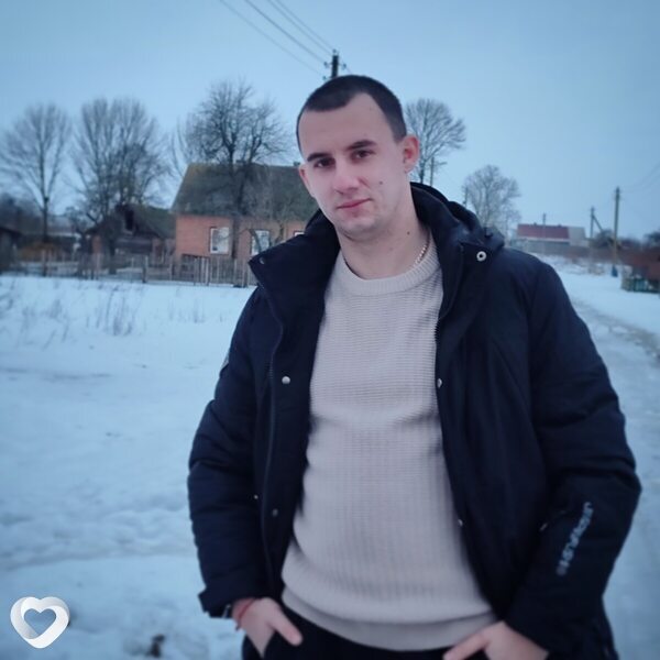 Александр, 29, Свободном — анкета №1459258