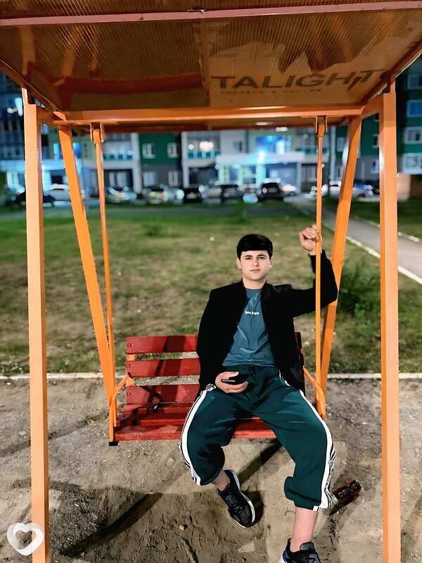 Алиджан, 22, Челябинске — анкета №1459644