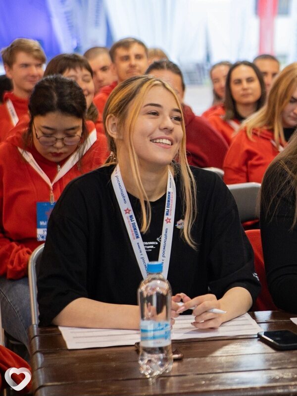 Анна, 21, Пскове — анкета №1459493
