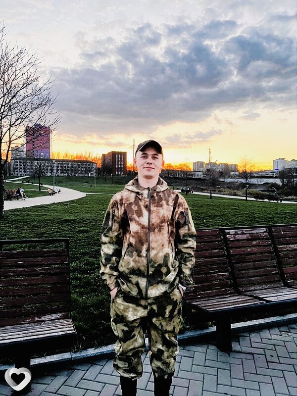 Максим, 25, Донецке — анкета №1459691