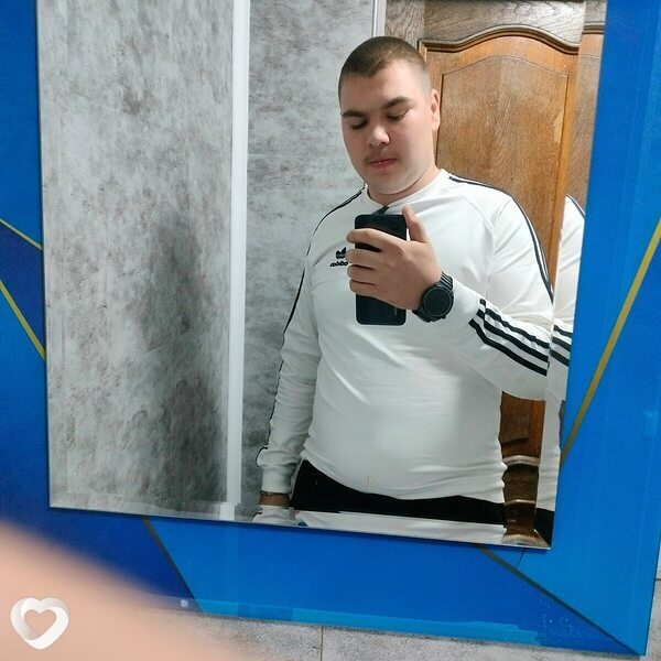 Данил, 21, Москве — анкета №1459627