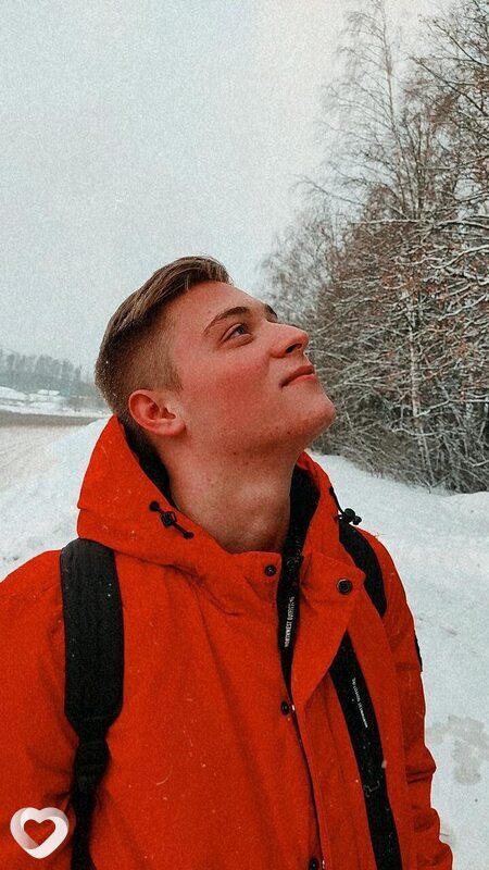 Денис, 21, Москве — анкета №1461117