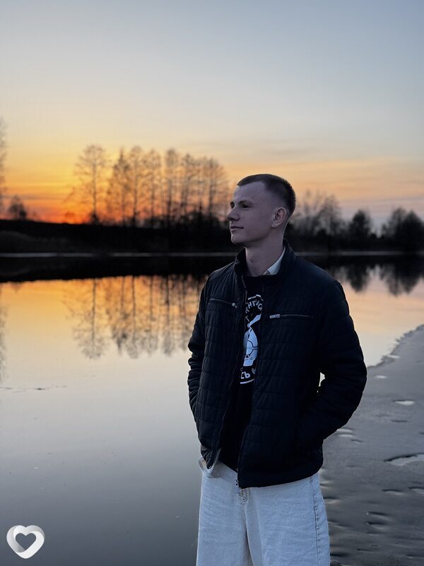 Андрей, 22, Иванове — анкета №1462579