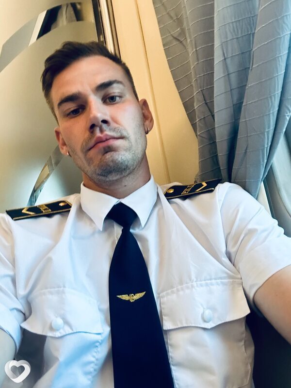 Лев, 29, Гатчине — анкета №1462923