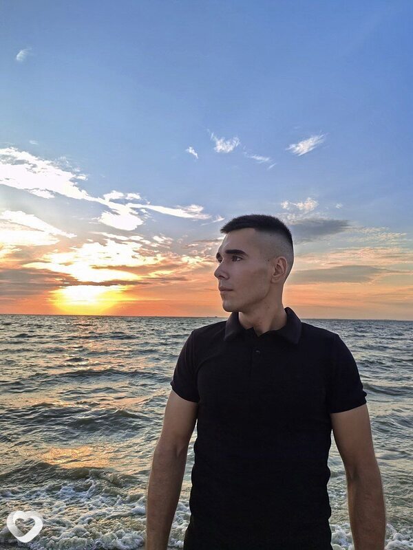 Вячеслав, 25, Таганроге — анкета №1463038