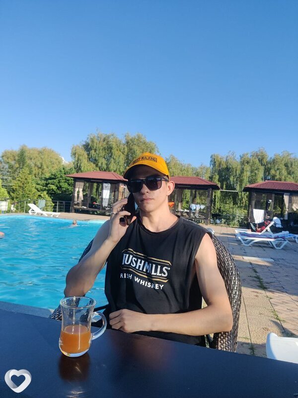 Александр, 23, Томске — анкета №1463047