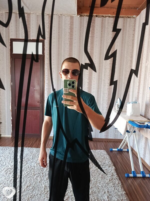 Умалат, 21, Москве — анкета №1463890