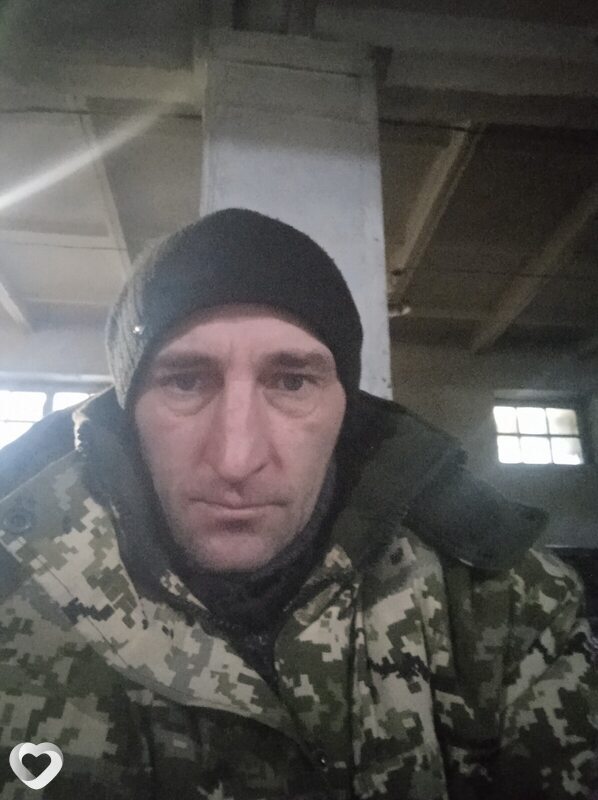 Антон, 42, Белогорске — анкета №1463739