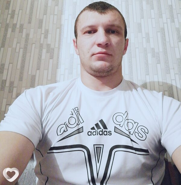 Дмитрий, 28, Барнауле — анкета №1463853