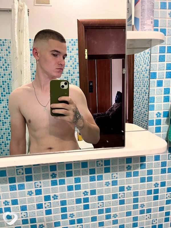 Дмитрий, 26, Омске — анкета №1463941