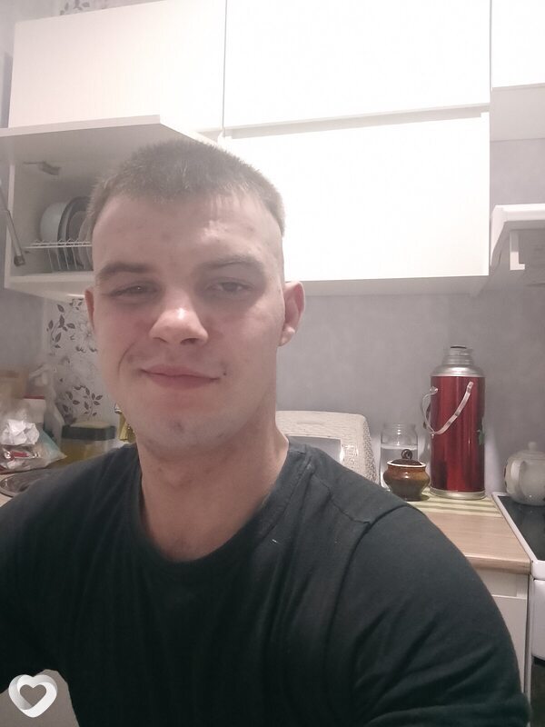 Артур, 22, Ачинске — анкета №1463773