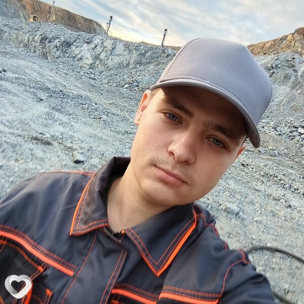Владимир, 23, Благовещенске — анкета №1463960