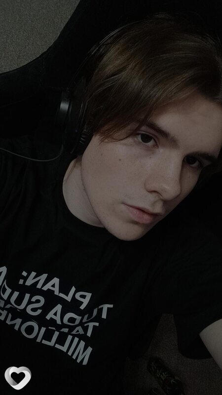 Александр, 20, Краснодаре — анкета №1466187