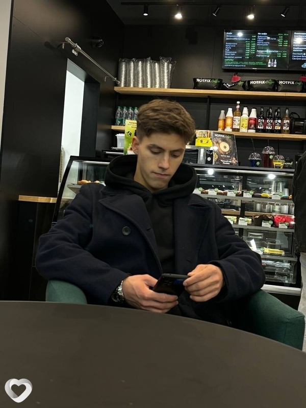 Макар, 21, Минске — анкета №1467237