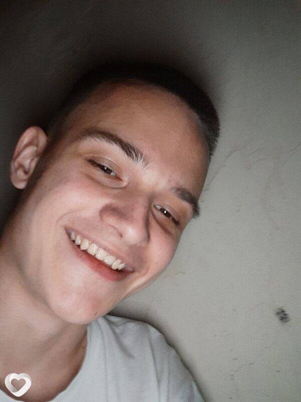 Денис, 22, Белгороде — анкета №1467806