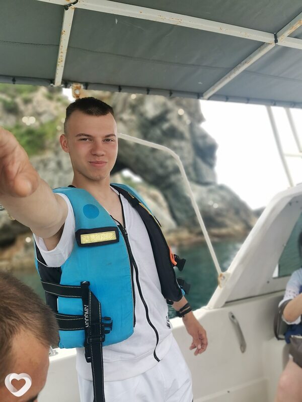 Алекс, 24, Москве — анкета №1467809