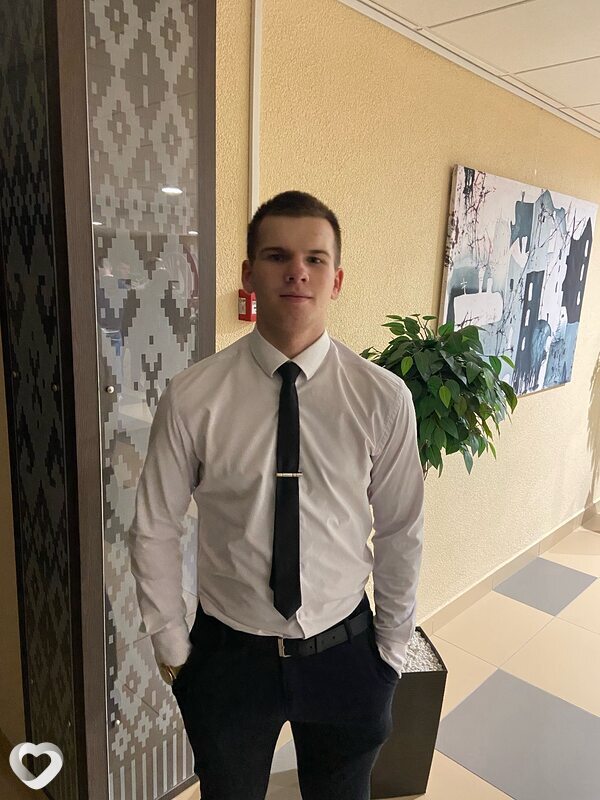 Андрей, 20, Пинске — анкета №1468085