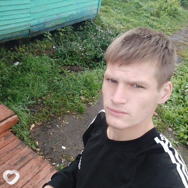 Ярик, 20, Бийске — анкета №1467743
