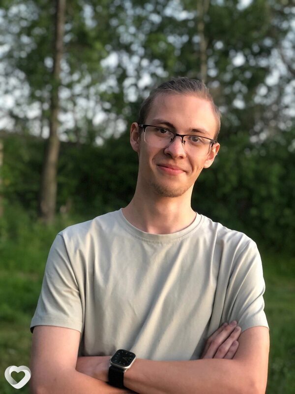 Григорий, 21, Москве — анкета №1468114