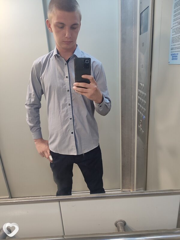 Денис, 23, Томске — анкета №1468704