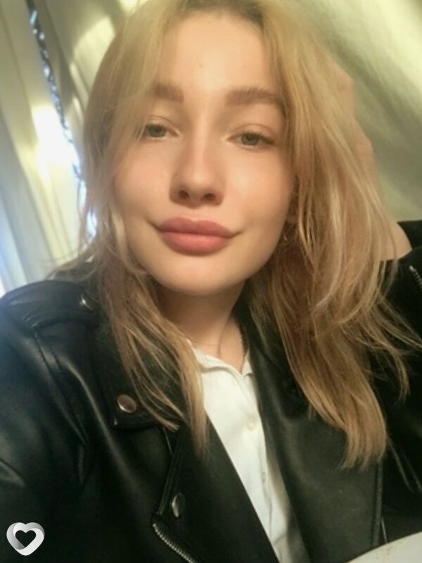 Анна, 22, Москве — анкета №1468816