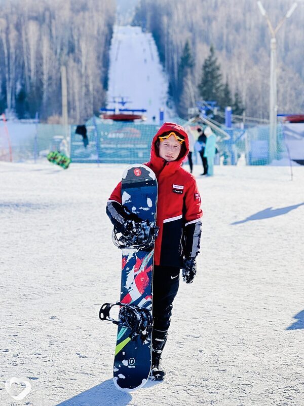 Алексей, 26, Свирске — анкета №1468842