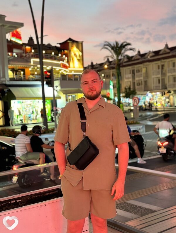 Александр, 25, Москве — анкета №1469462