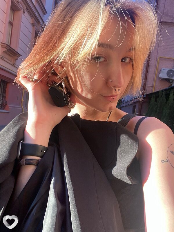 Диля, 20, Москве — анкета №1469486