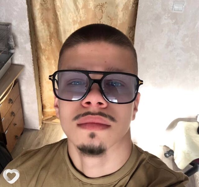 Алексей, 20, Смоленске — анкета №1470386