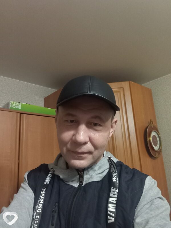 Максим, 40, Дзержинске — анкета №1469876