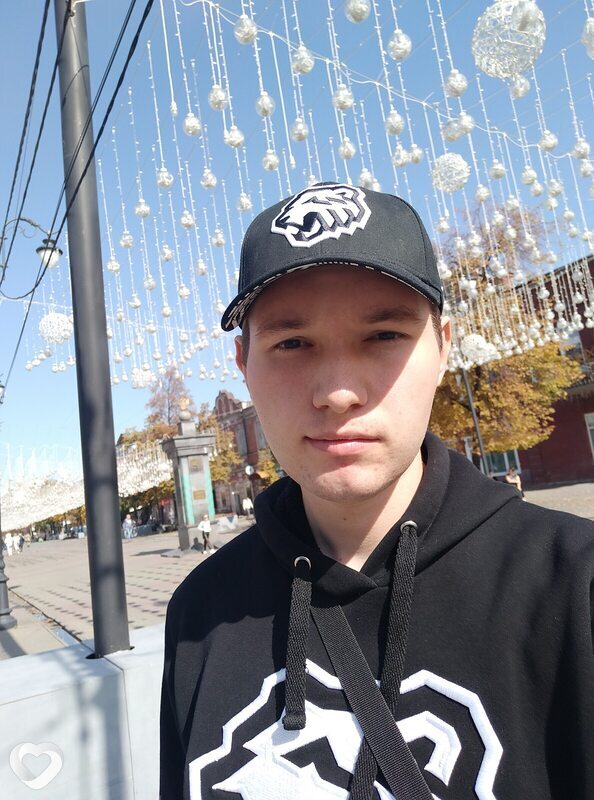 Максим, 26, Москве — анкета №1470421