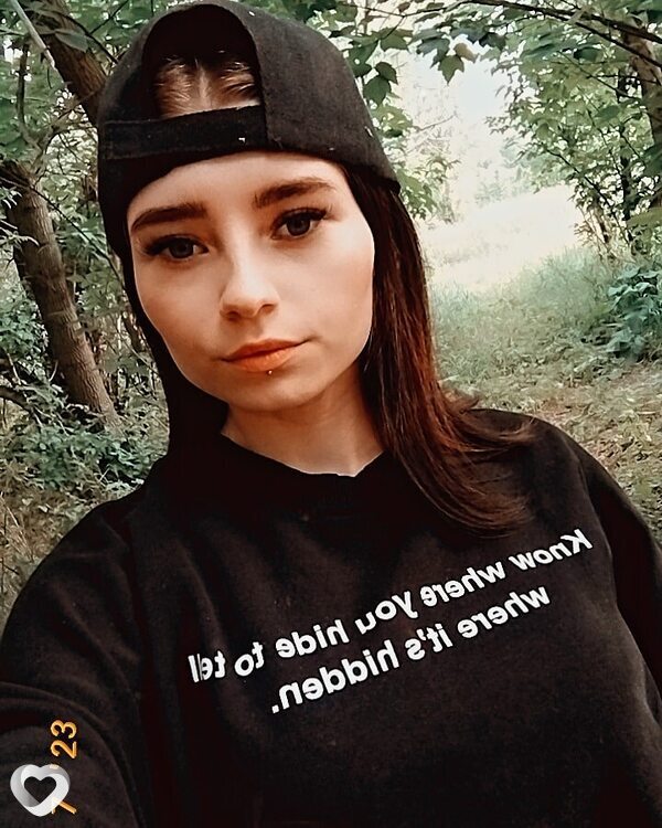 Ксения, 22, Бердске — анкета №1471025